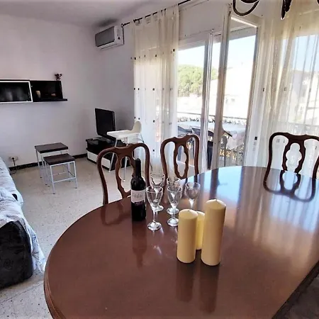 Acogedor 6 Personas En El Centro De Llanca, Cerca De Playas Y Actividades Familiares - Es-170-88 *
