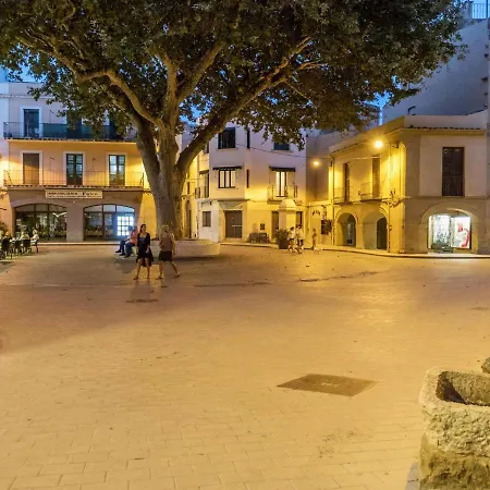 Acogedor 6 Personas En El Centro De Llanca, Cerca De Playas Y Actividades Familiares - Es-170-88 Apartamento